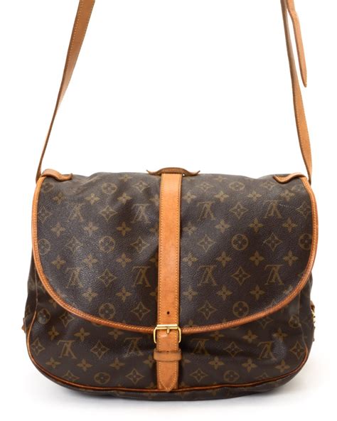 louis vuitton bag street style|older style louis vuitton bags.